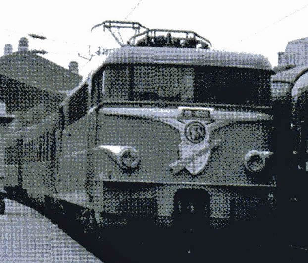 LOCOMOTIVE ELECTRIQUE BB 9214 SNCF DCC SOUND REE MODELES MB084S